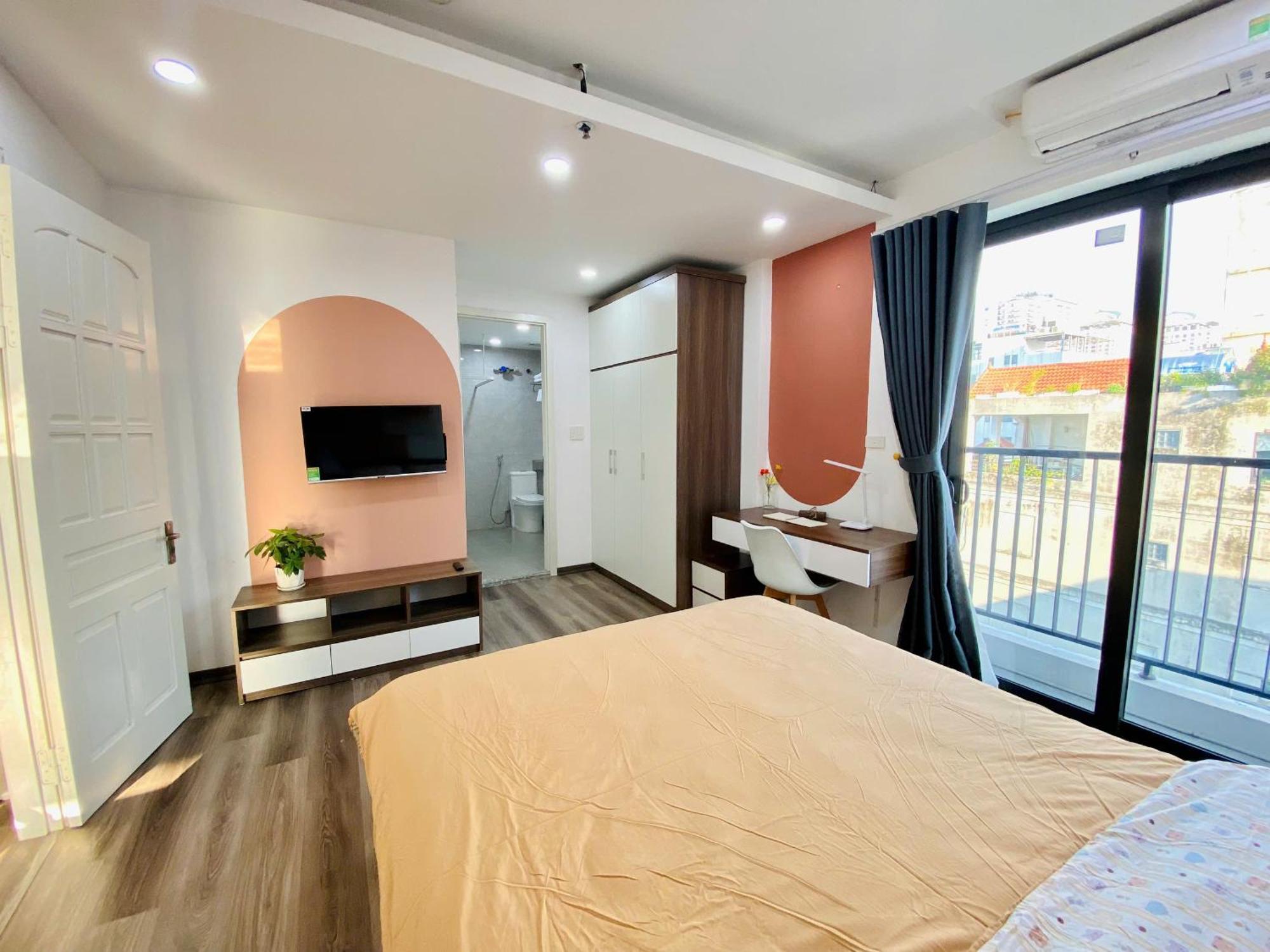 Luxe Paradise Residence 76 To Ngoc Van Hanoi Esterno foto