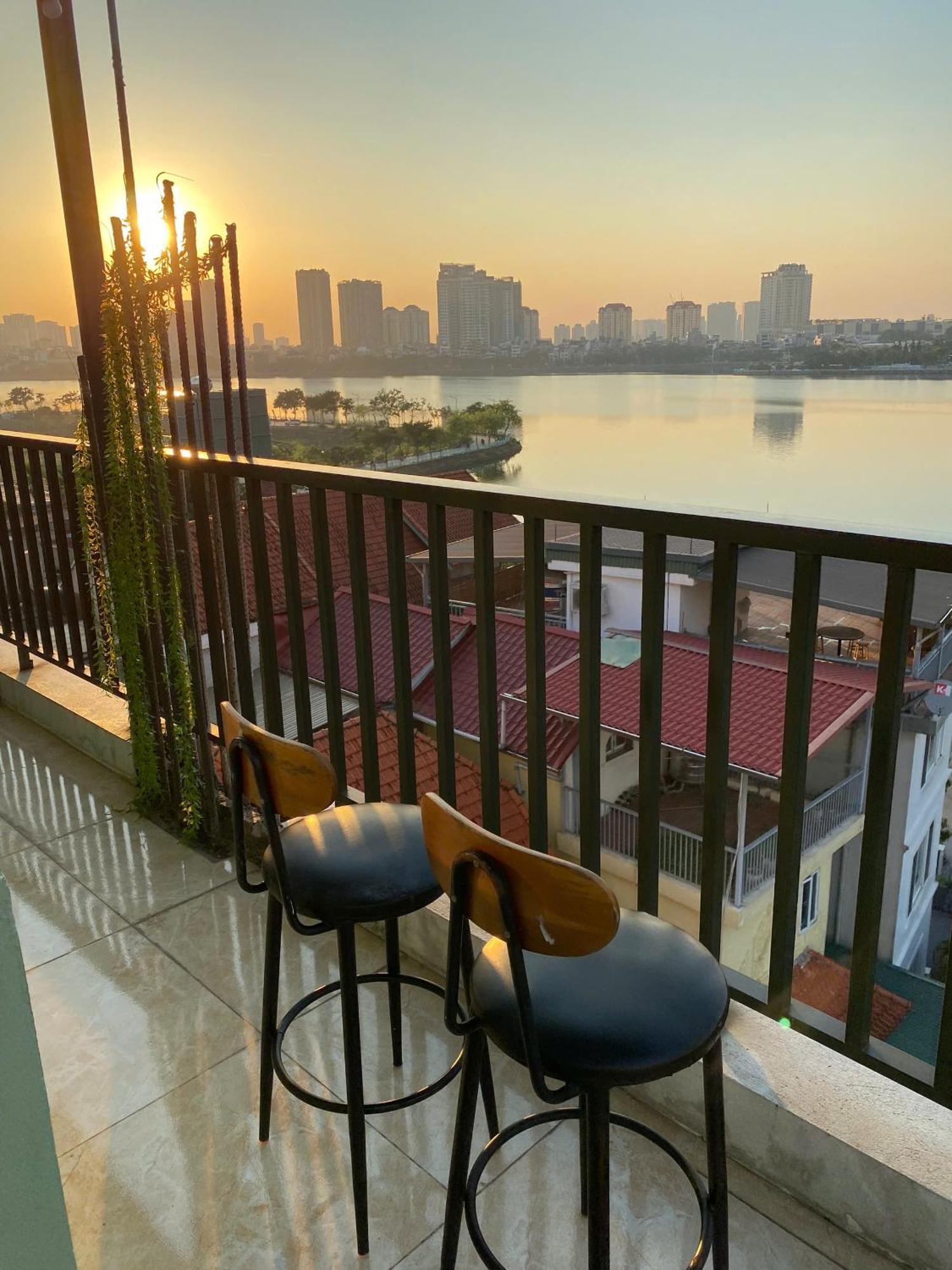 Luxe Paradise Residence 76 To Ngoc Van Hanoi Esterno foto